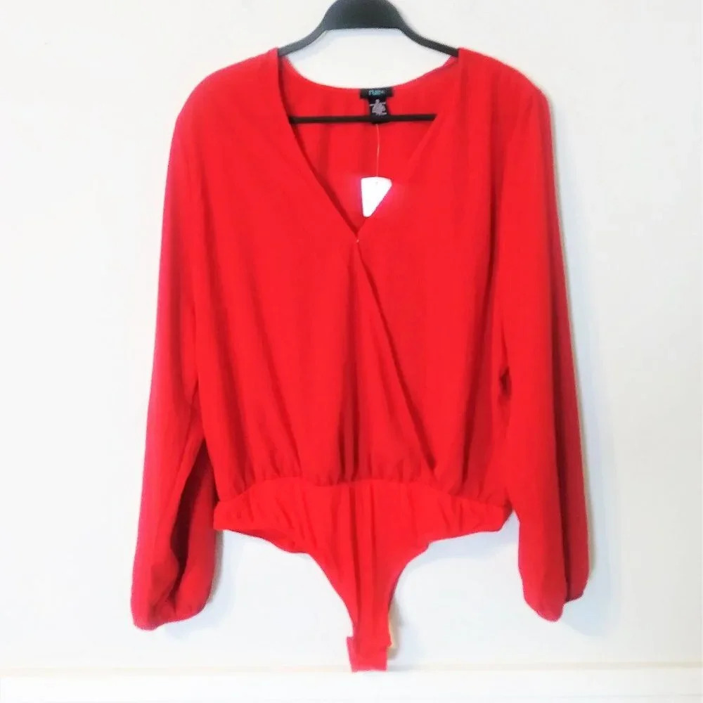Rue21 Rue+ Womens Red Surplice V-Neck Long Bishop Sleeve Bodysuit 1X‎ NWT